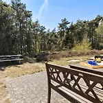 3 Bedroom Beautiful In Aakirkeby Vester Somarken