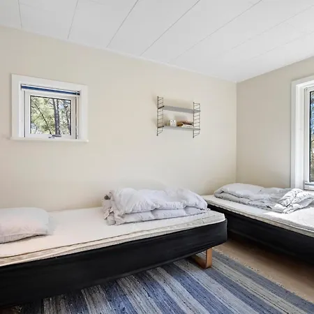 Holiday home 3 Bedroom Beautiful In Aakirkeby